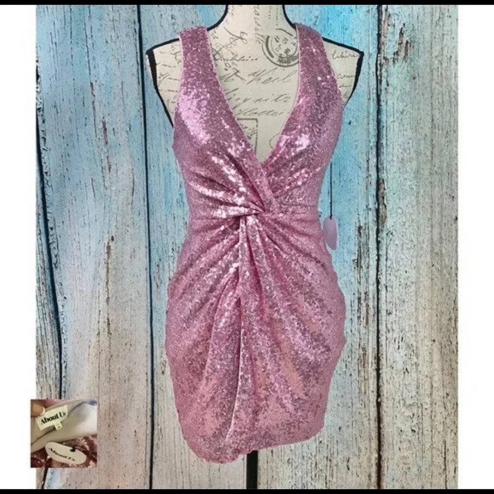 ABOUT US REVOLVE NWT Pink Violet Sequin Becky Dress - Picture 2 of 12
